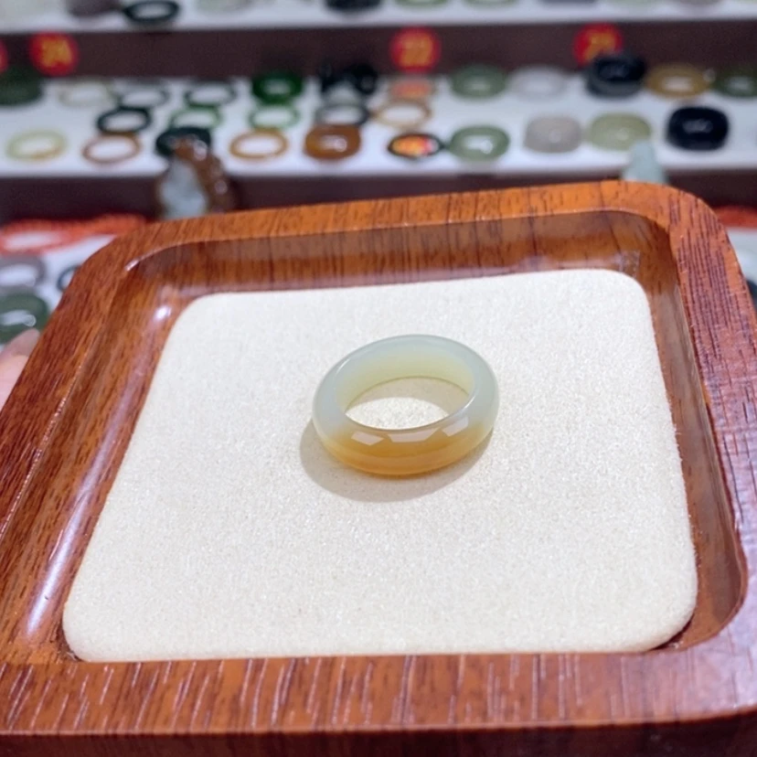 【闪购商品】和田玉戒指未镶嵌