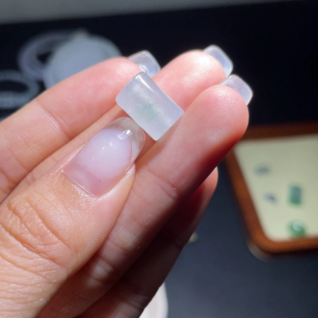 吊坠(不含链)未镶嵌翡翠桶珠