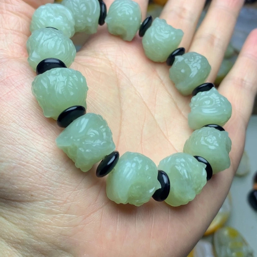 【闪购商品】颈饰未镶嵌和田玉