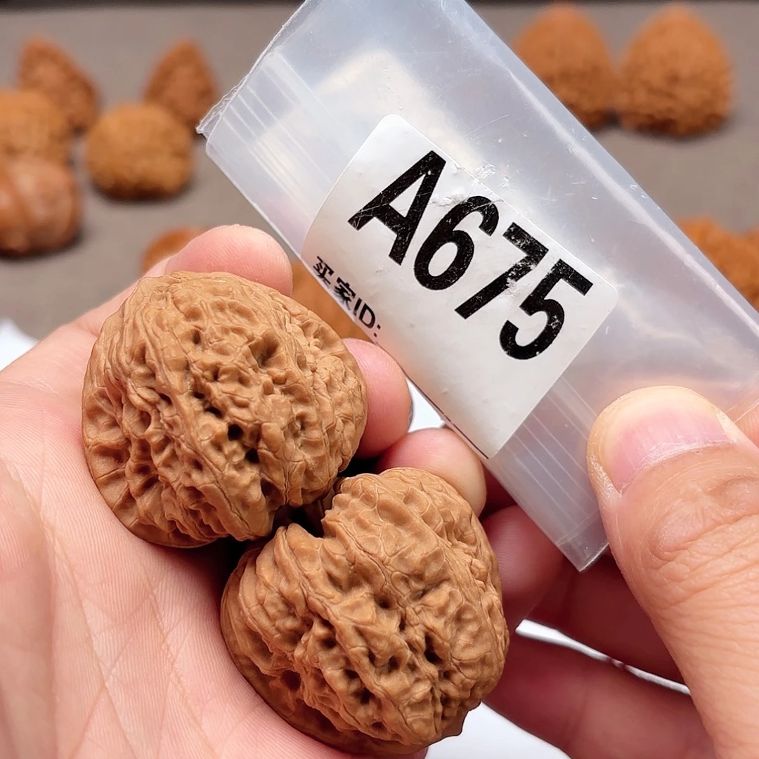 把件文玩核桃38凹底675