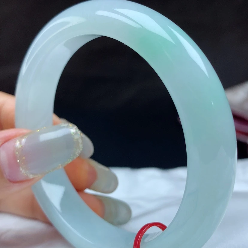 【闪购商品】未镶嵌手镯翡翠?****C92030，