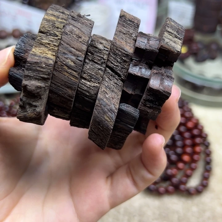 藤类缅甸小叶降真香绿油颗粒50g