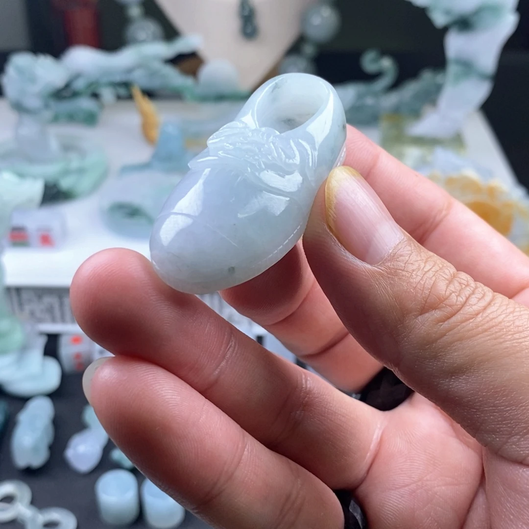 翡翠未镶嵌颈饰天然翡翠