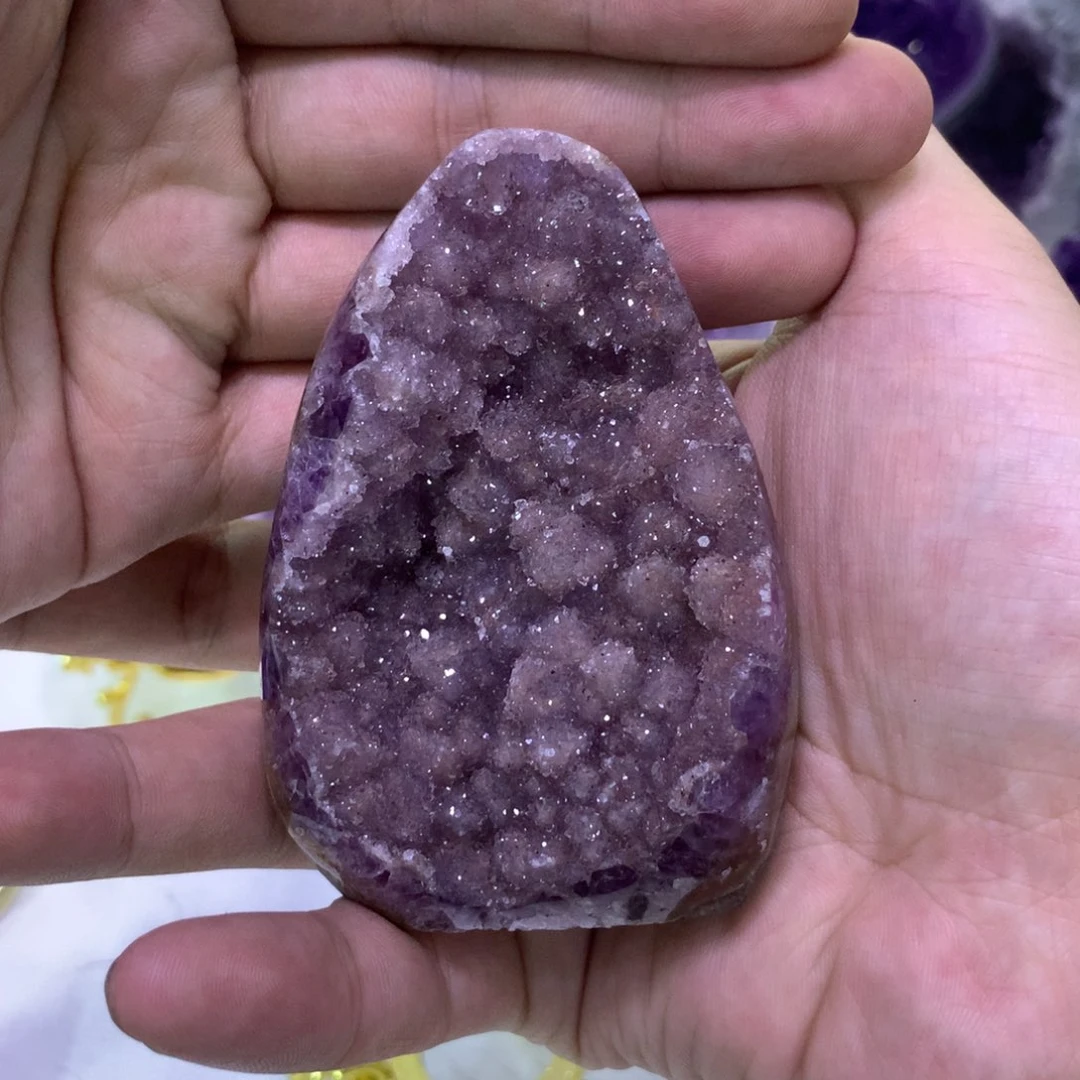 未镶嵌水晶大型摆件（非配饰）