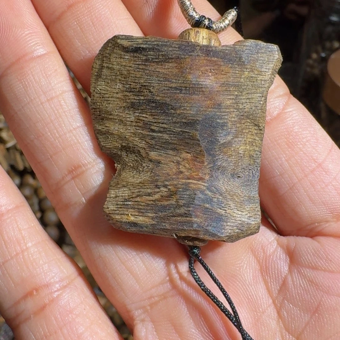 沉香枕沉香海南乌身老料孤品一个