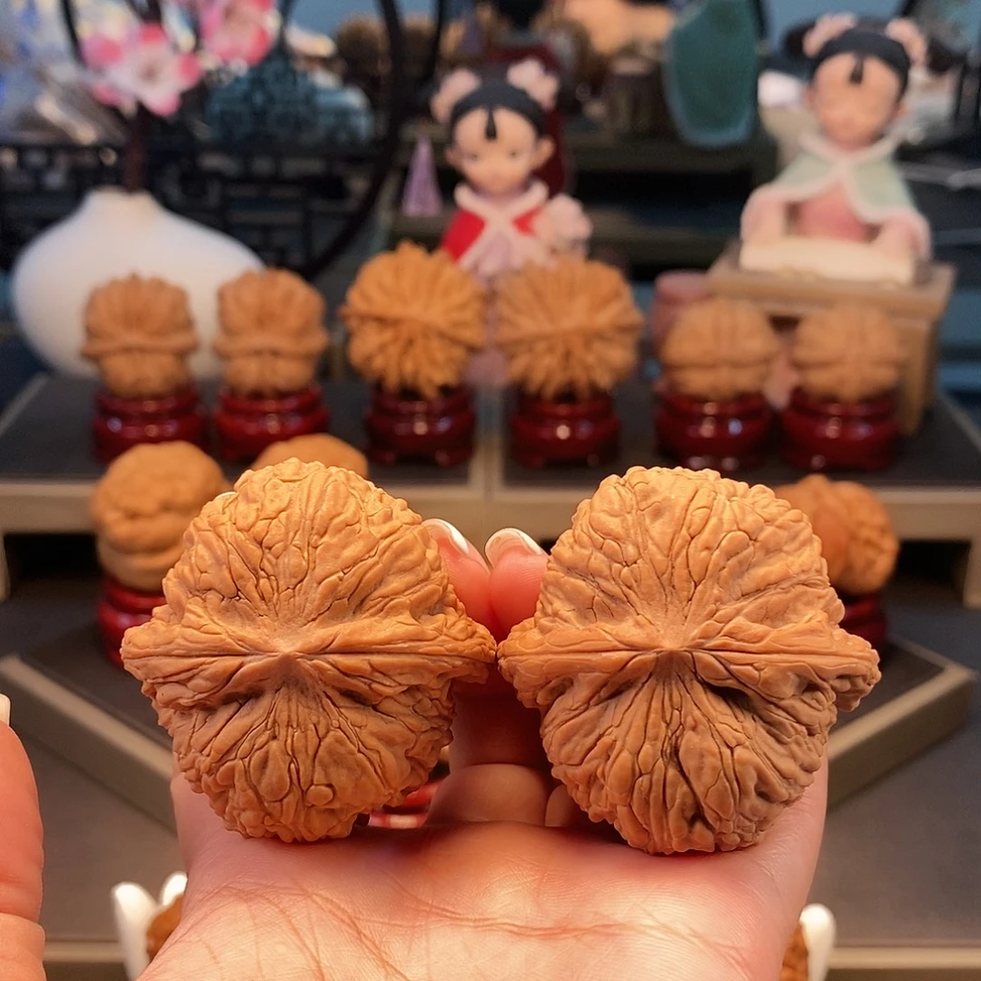 文玩核桃把件46平谷绣球