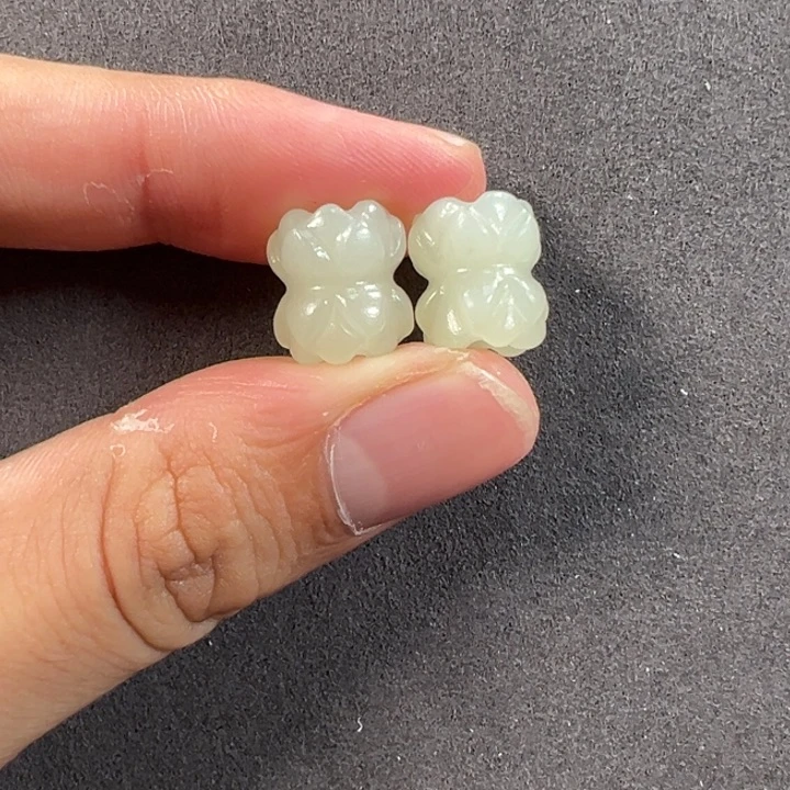 和田玉未镶嵌挂件珠