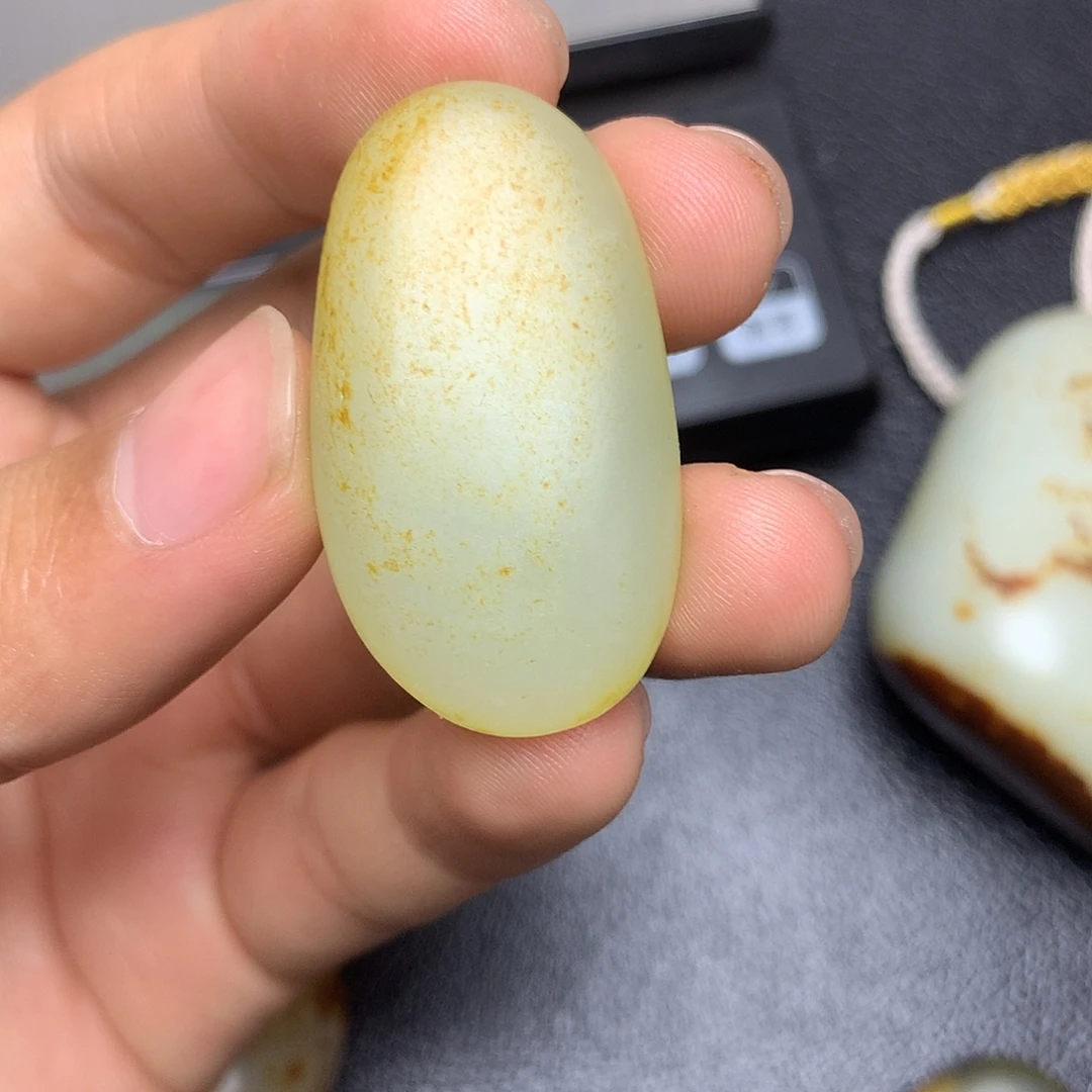 和田玉未镶嵌挂件96