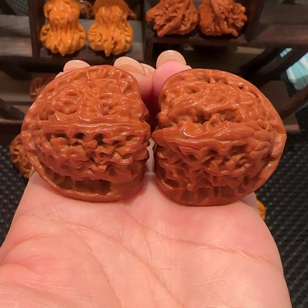 桃核把件白狮子39精品1228