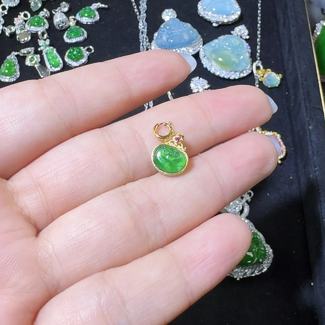 翡翠吊坠(不含链)银S925镶嵌如意