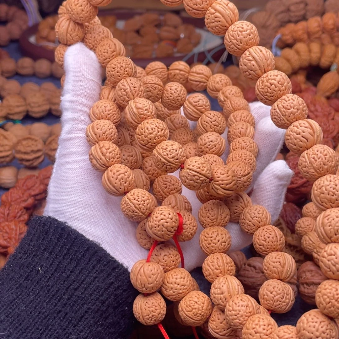 晗***林文玩核桃手串桃核