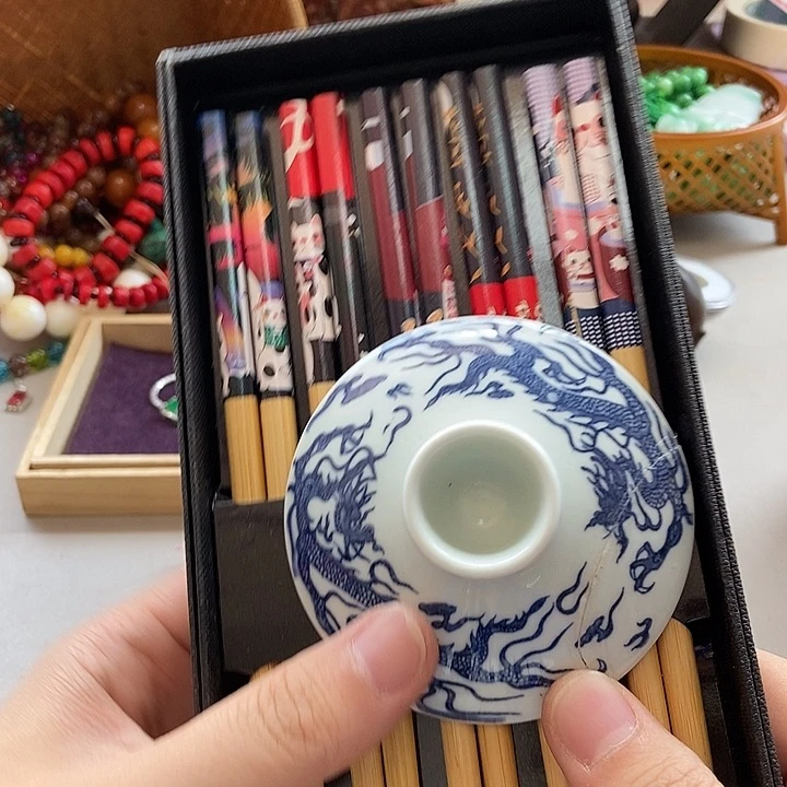 瓷片不哈哈哈哈哈哈哈哈哈哈哈哈