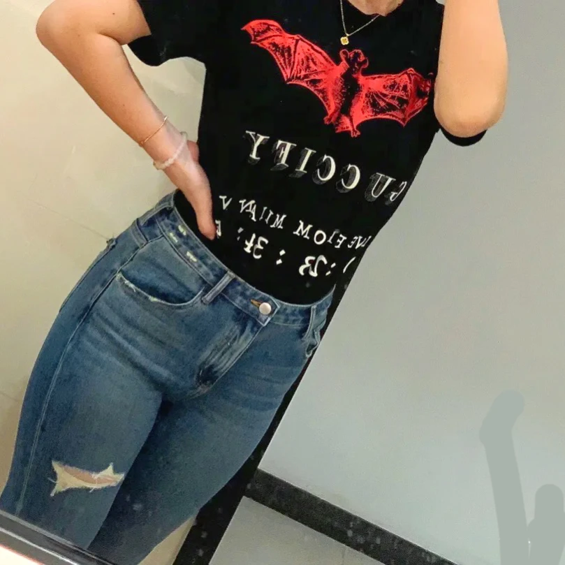 99新 GUCCI/古驰 【夏季巨惠】01276 蝙蝠印花限量版黑色短袖 S码