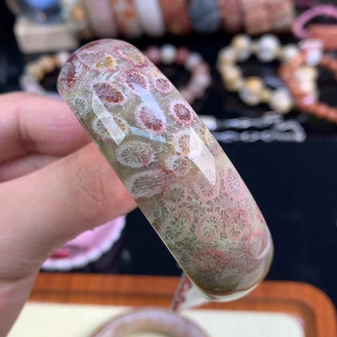 【闪购商品】颈饰未镶嵌硅化珊瑚（珊瑚玉）40号57圈彩柠檬