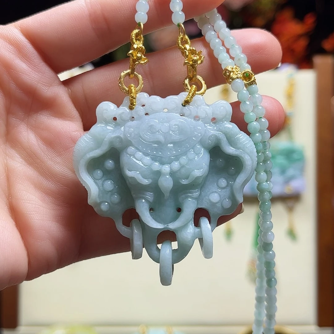 翡翠颈饰未镶嵌天然翡翠