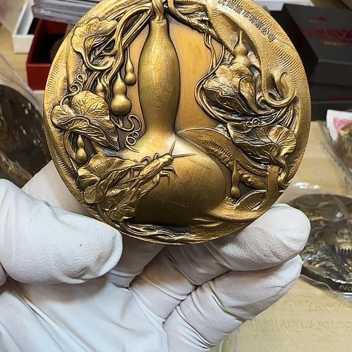 其他普通金属福禄百财铜章一枚