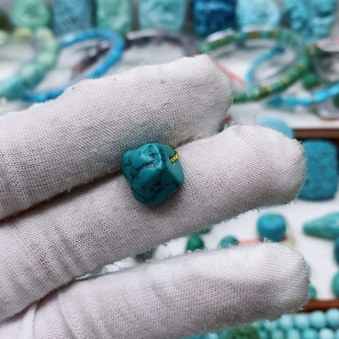 绿松石珠宝奇石未镶嵌