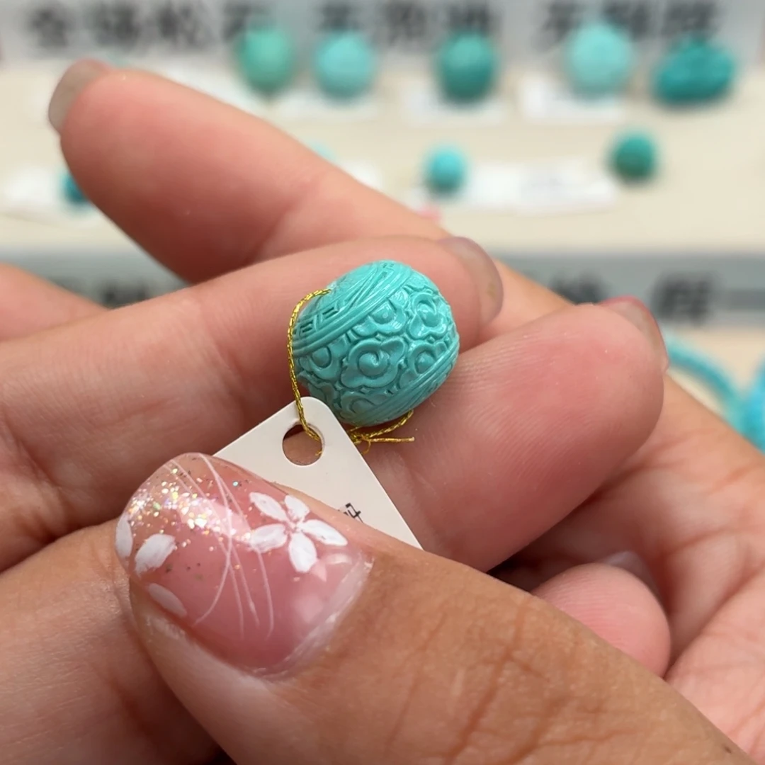 ****z未镶嵌绿松石珠宝奇石