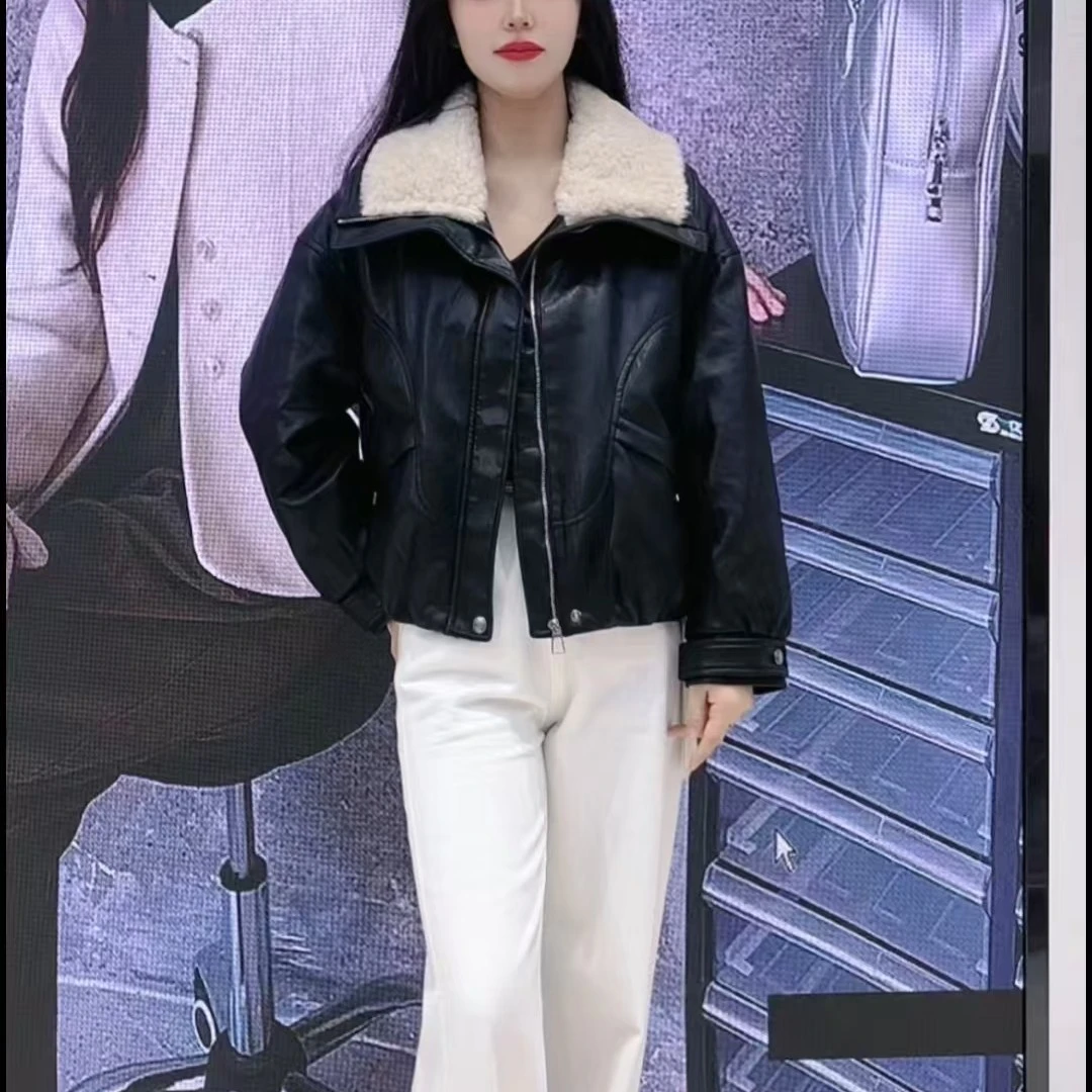 毛领水洗皮衣秋冬翻领保暖宽松型插肩袖女款短款羽绒服