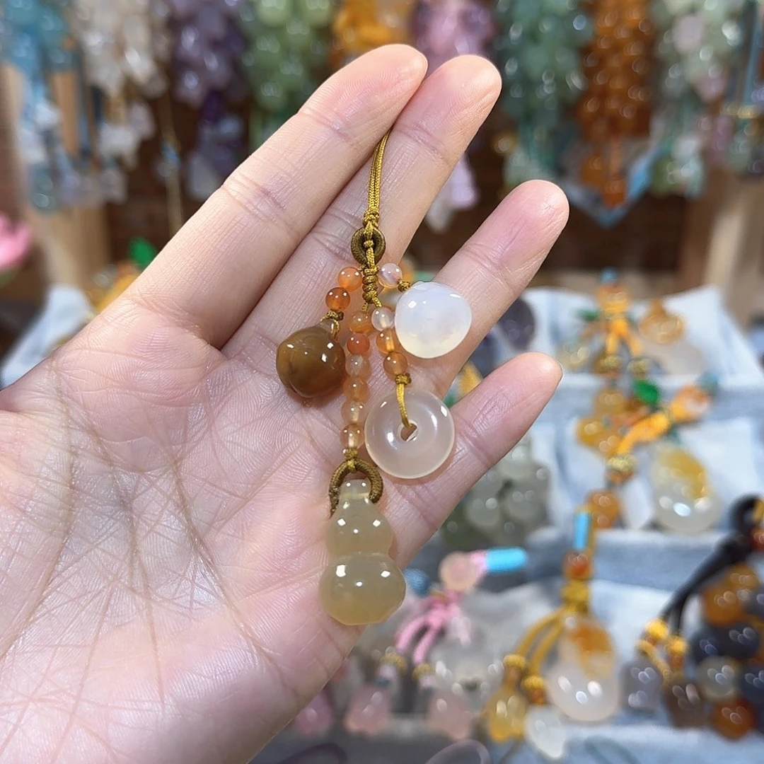 玛瑙/玉髓手机挂件福利款通货料子不挑不拣带有包容点未镶嵌