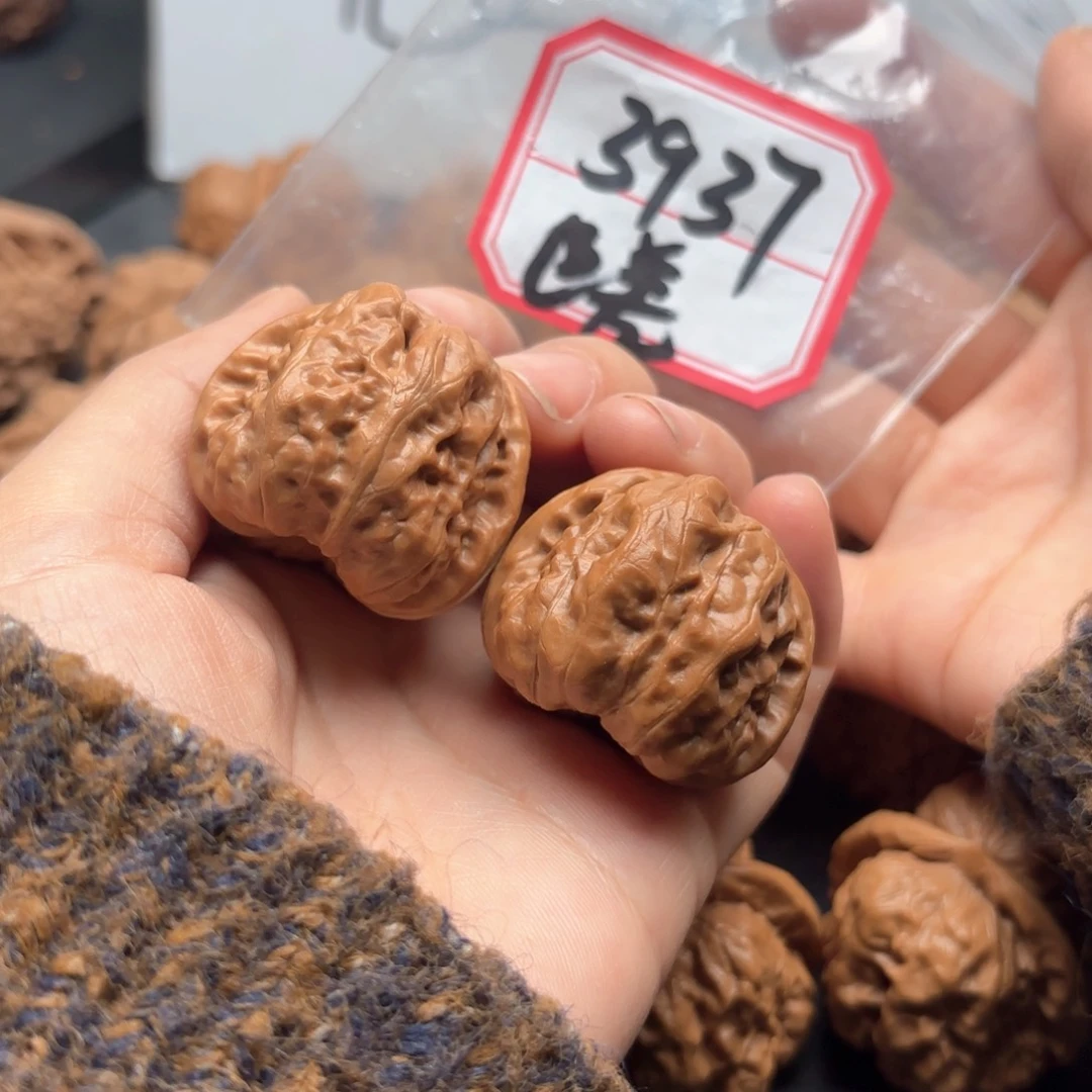 文玩核桃吊坠文****。蛤蟆头