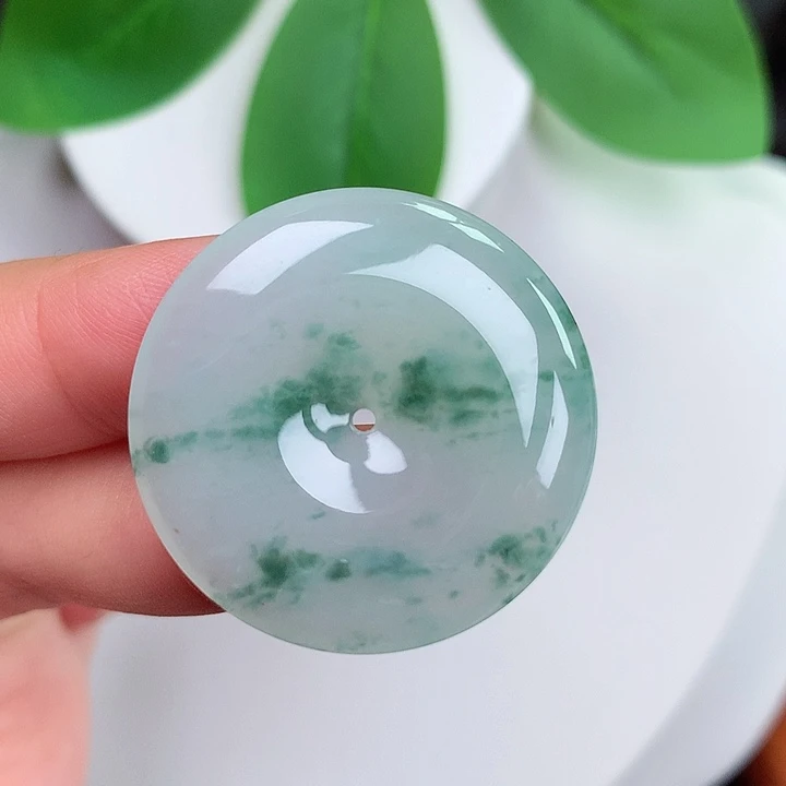 颈饰未镶嵌翡翠平安扣 29.9x5.1mm