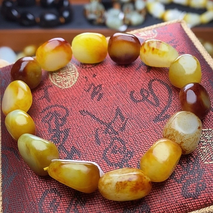 和田玉未镶嵌手链