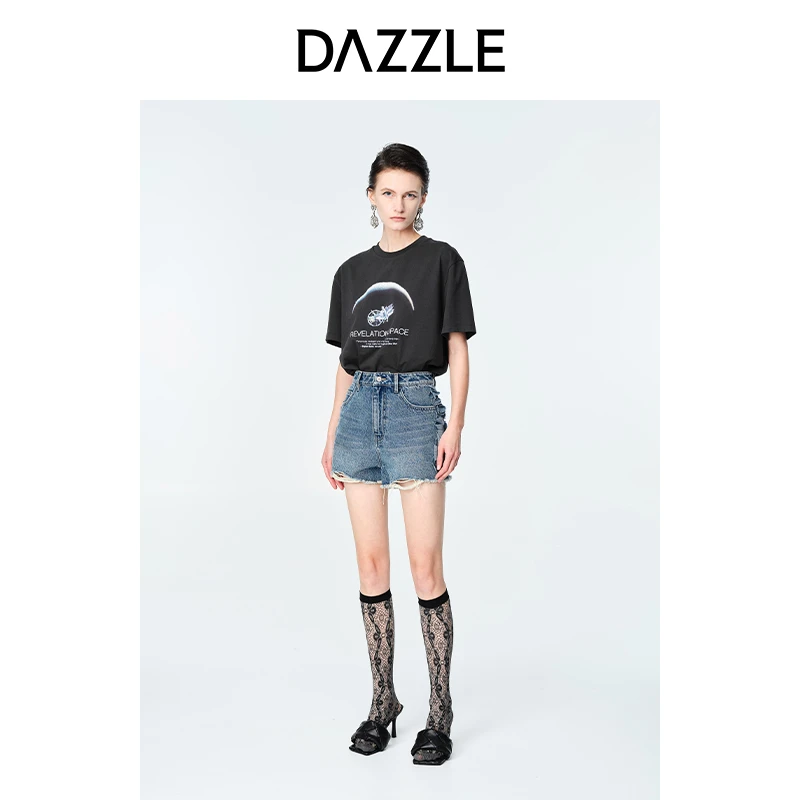 DAZZLE地素奥莱蓝色毛边贴片牛仔短裤女2E2R114