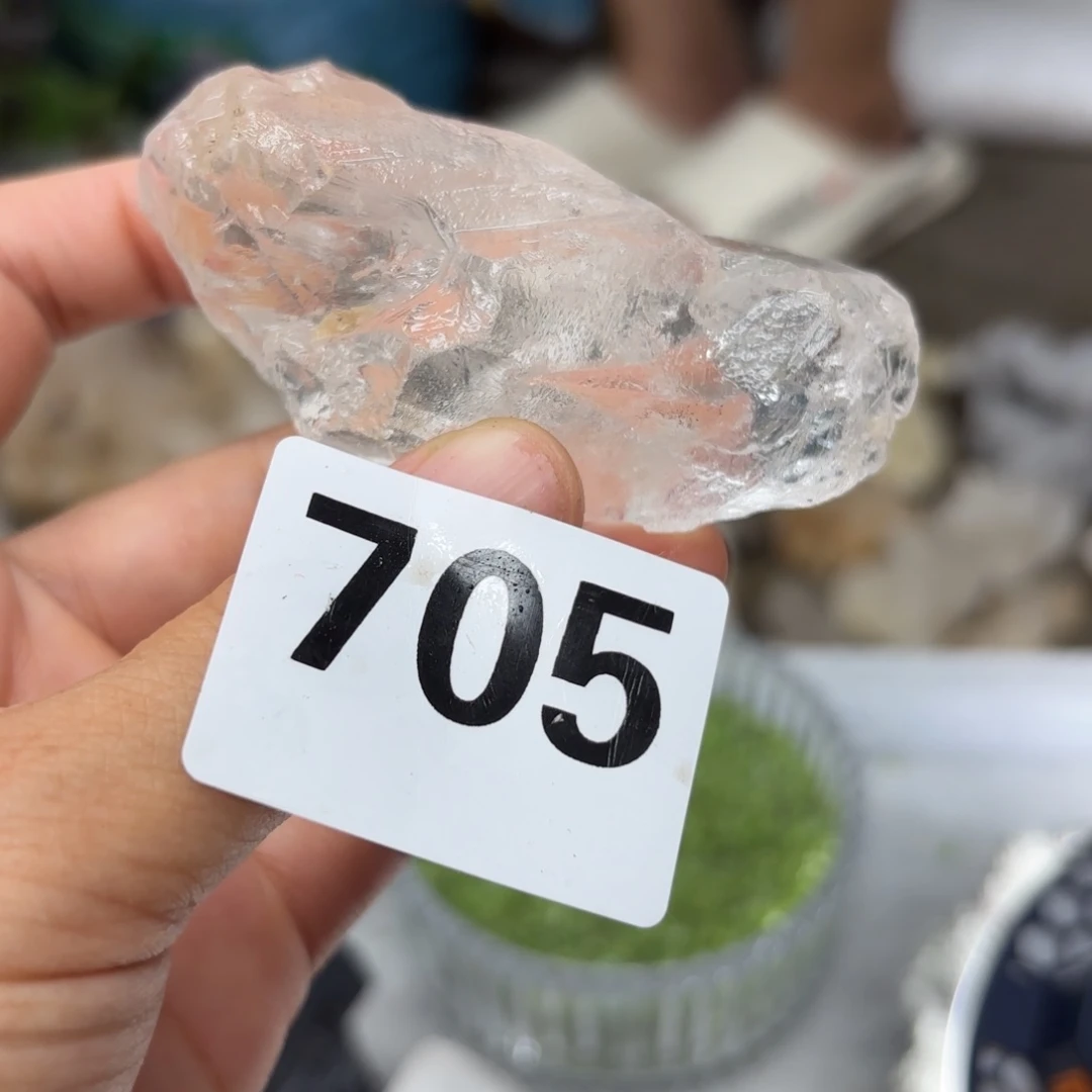 未镶嵌水晶大型摆件（非配饰）