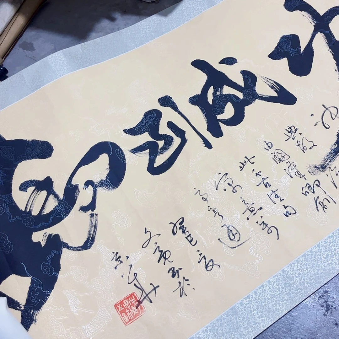 摆件，轴坏，破损，水渍都是正常