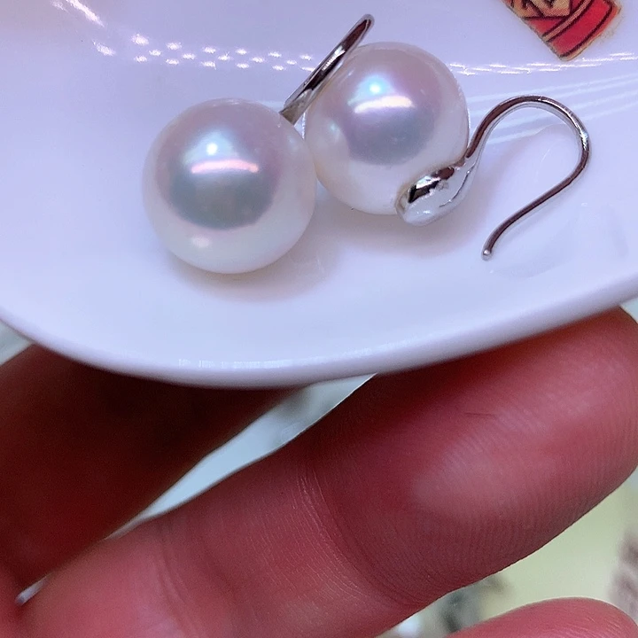银S925镶嵌耳饰淡水珍珠