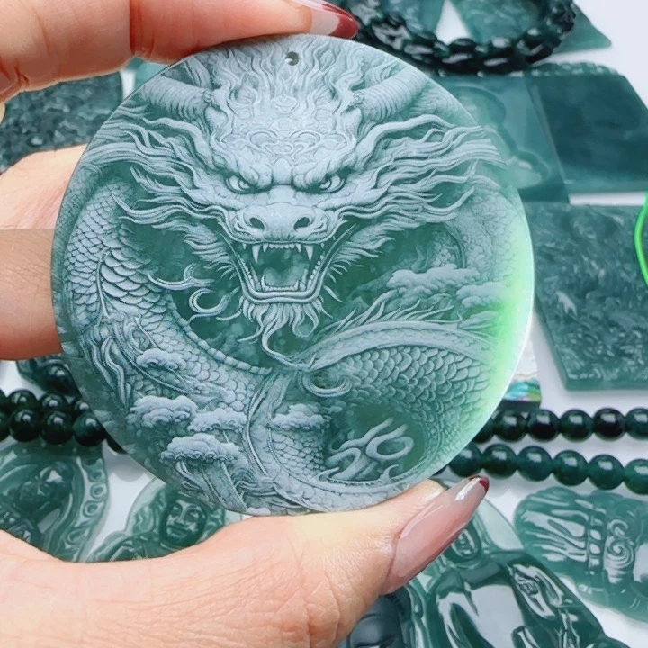 翡翠未镶嵌颈饰多样性发货天然A货翡翠