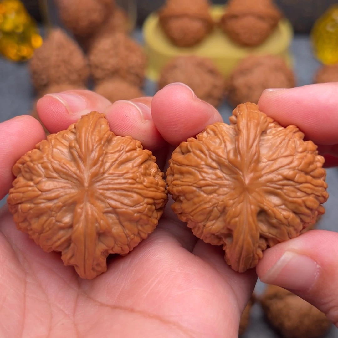 文玩核桃把件42全品毕业山地磨