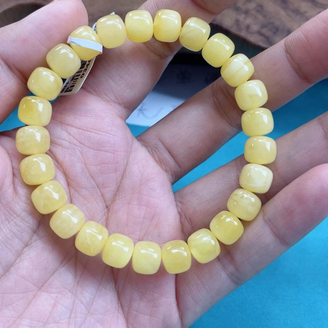 蜜蜡裸石未镶嵌蜜蜡