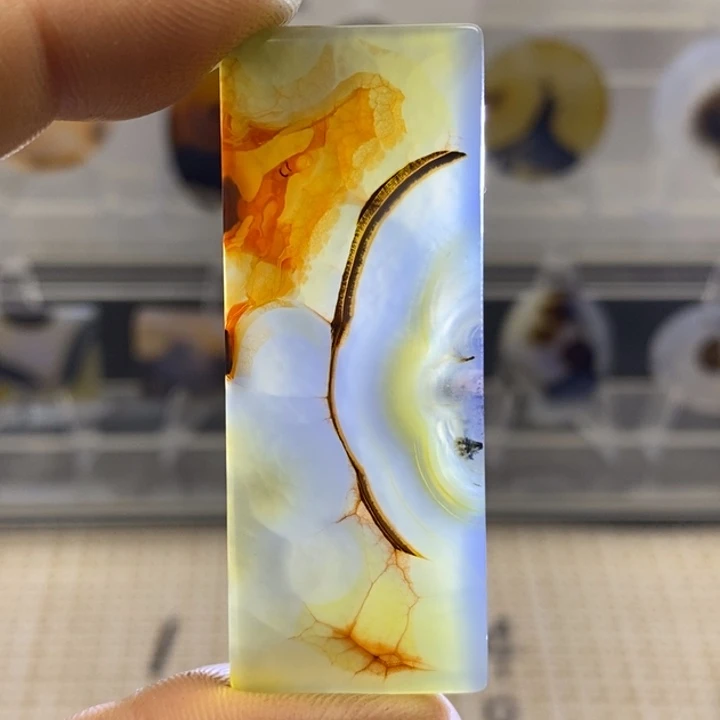 玛瑙/玉髓未镶嵌颈饰