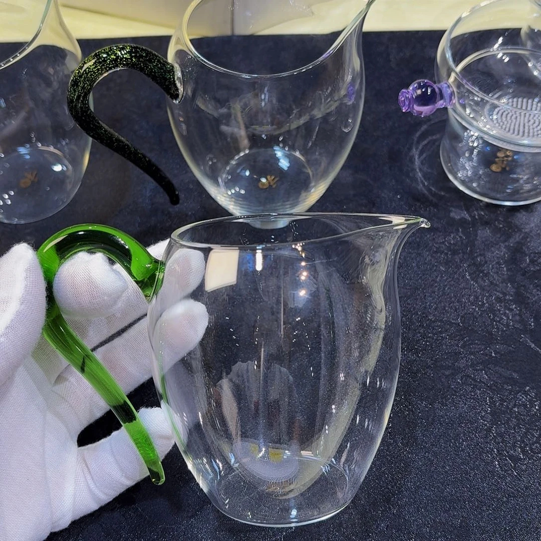 湖绿色怡然金标简装330毫升