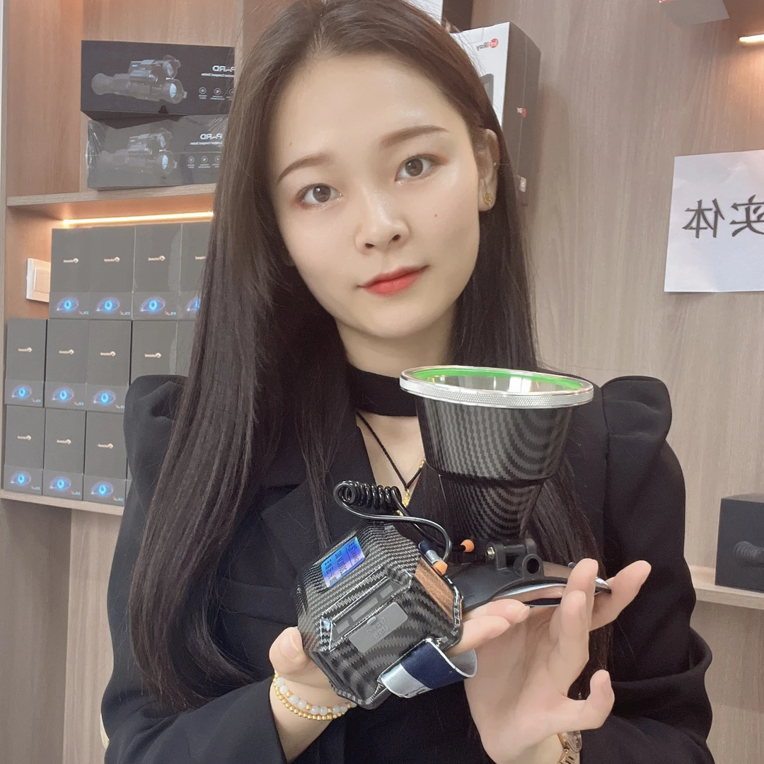 强光零重力平衡头灯激光远射