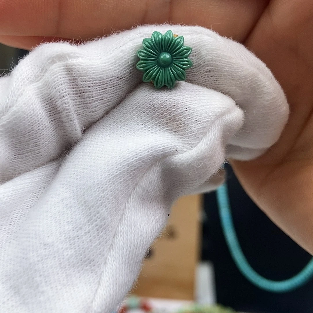 未镶嵌绿松石珠宝奇石