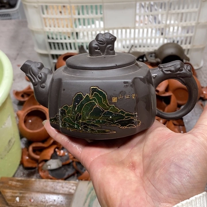 紫砂茶壶我也不知道