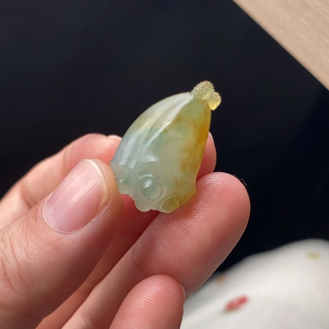 定制翡翠未镶嵌莲蓬
