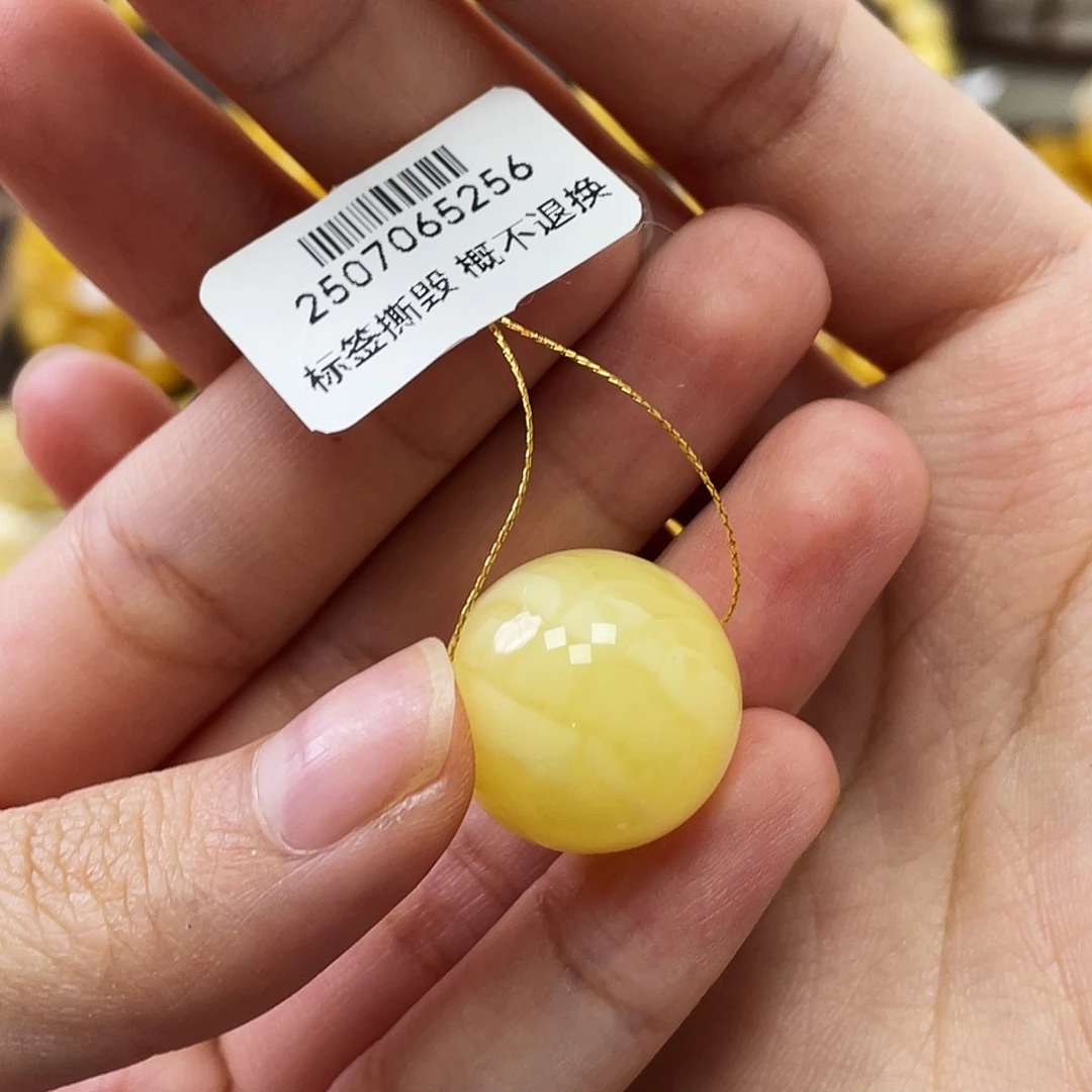 裸石琥珀未镶嵌瑕疵圆珠18.5mm