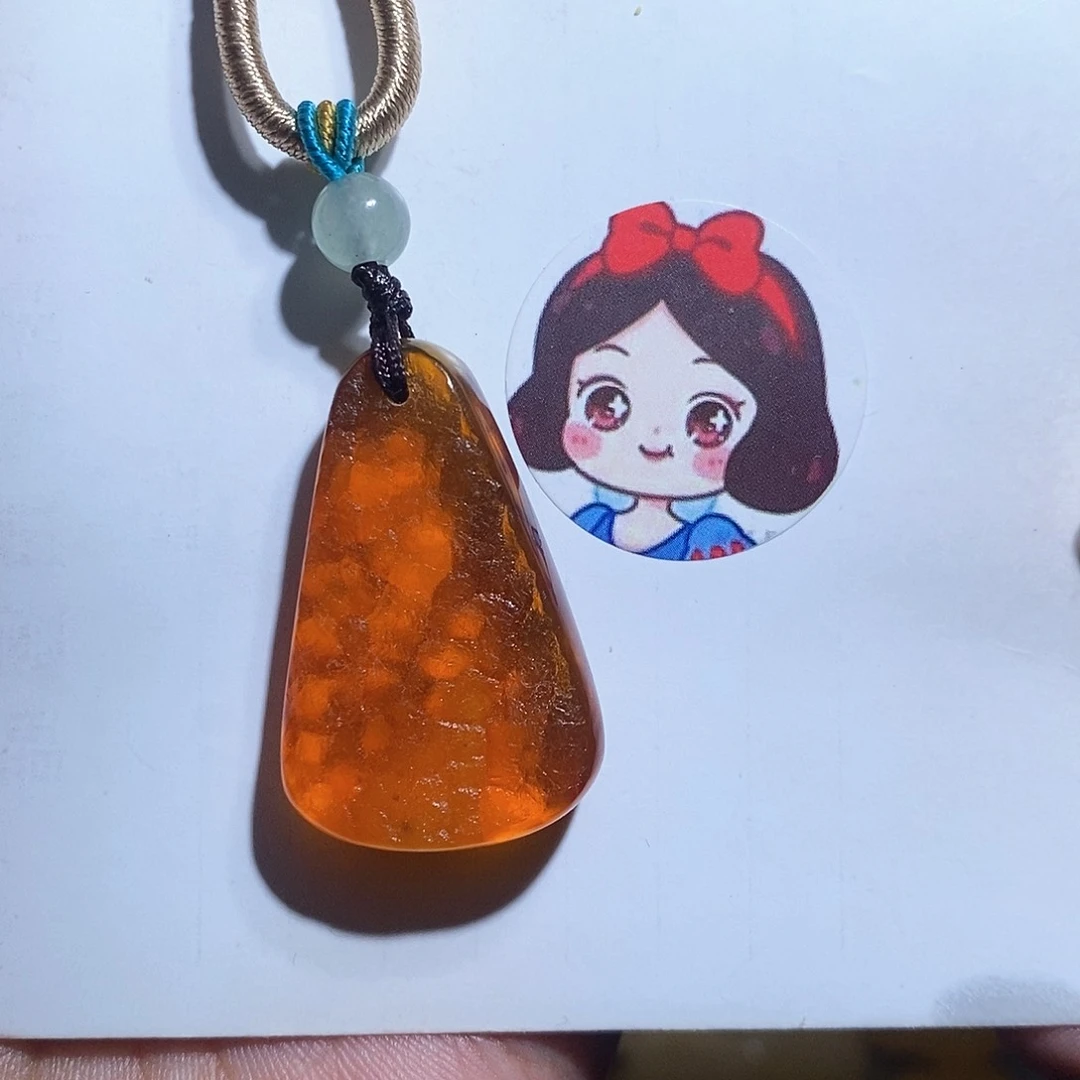 未镶嵌琥珀珠宝奇石