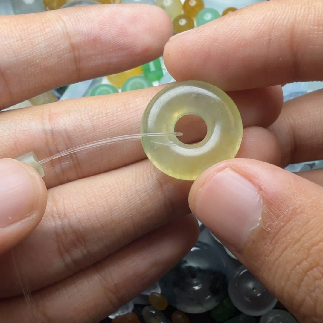 定制翡翠未镶嵌挂件