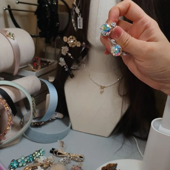 皮质铁合金噗噗豆丁夹