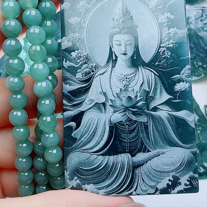 翡翠未镶嵌颈饰多样性发货天然的A货翡翠