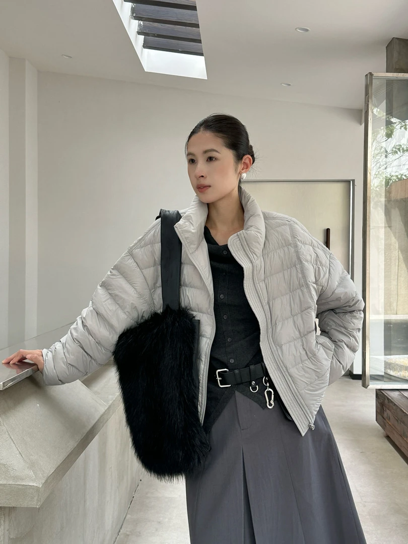 【三星白鸭绒新国标90】早冬一波极简显瘦宽松纯色羽绒服 ALTER818