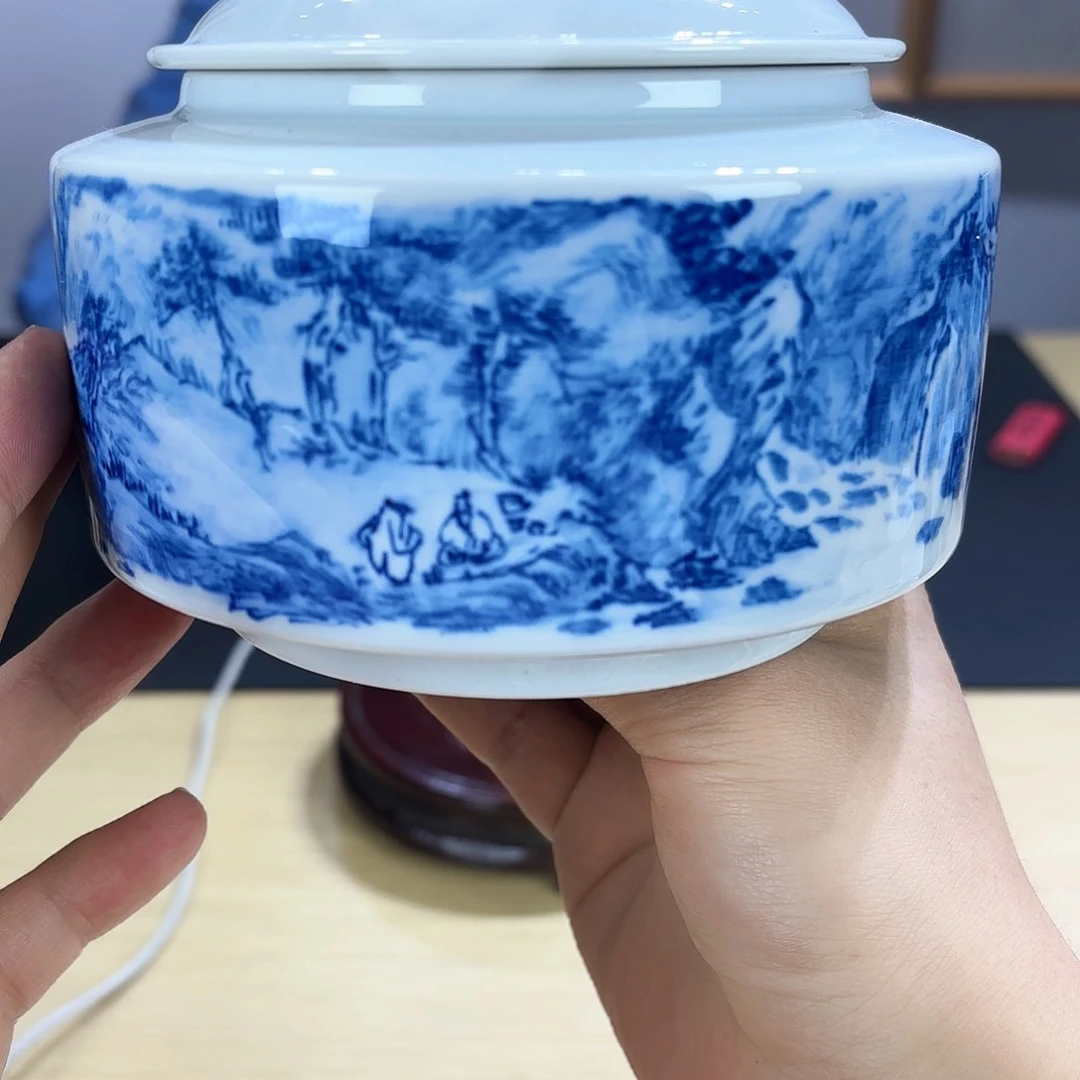 小**哥哈哈哈哈哈哈哈哈哈