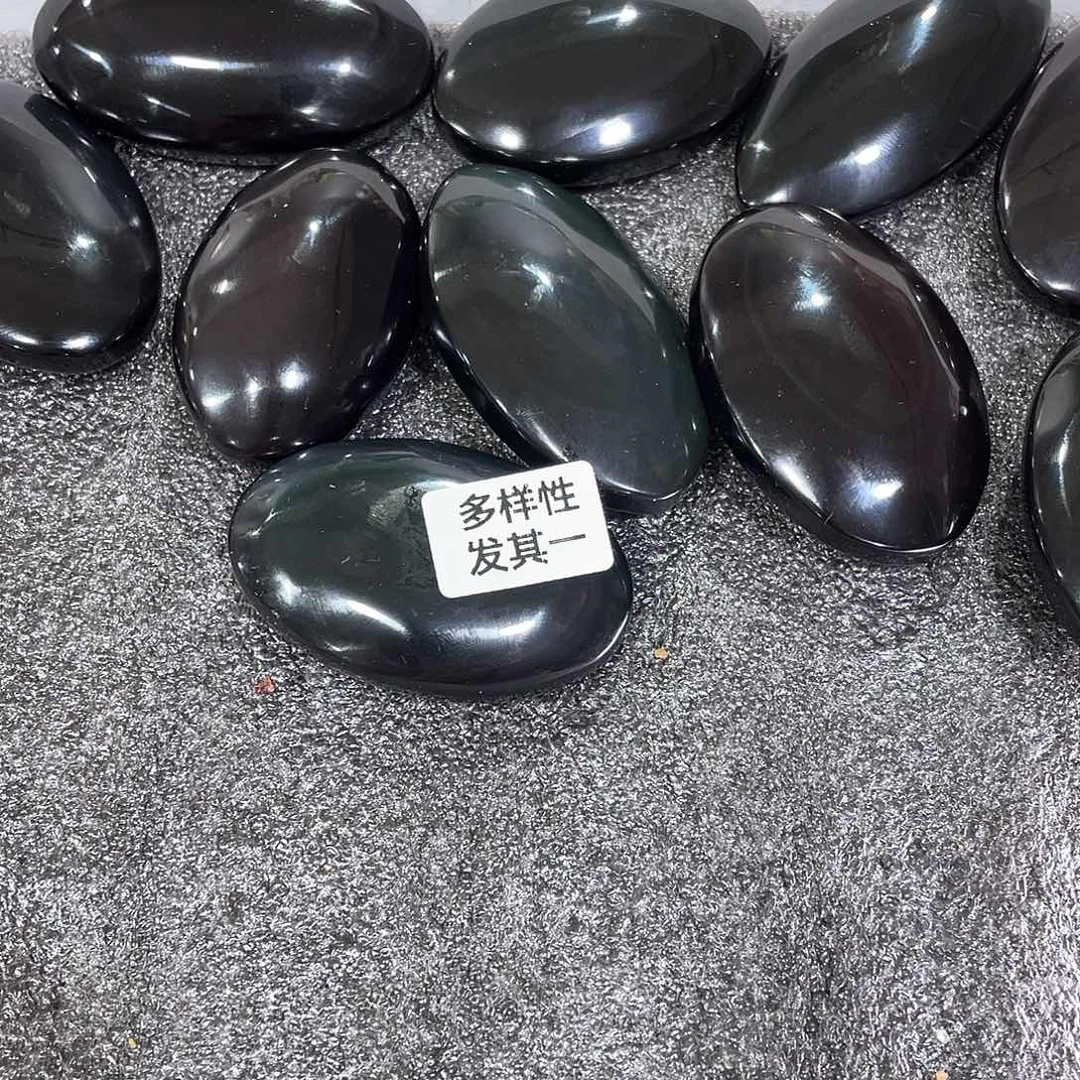 水晶摆件……未镶嵌一个