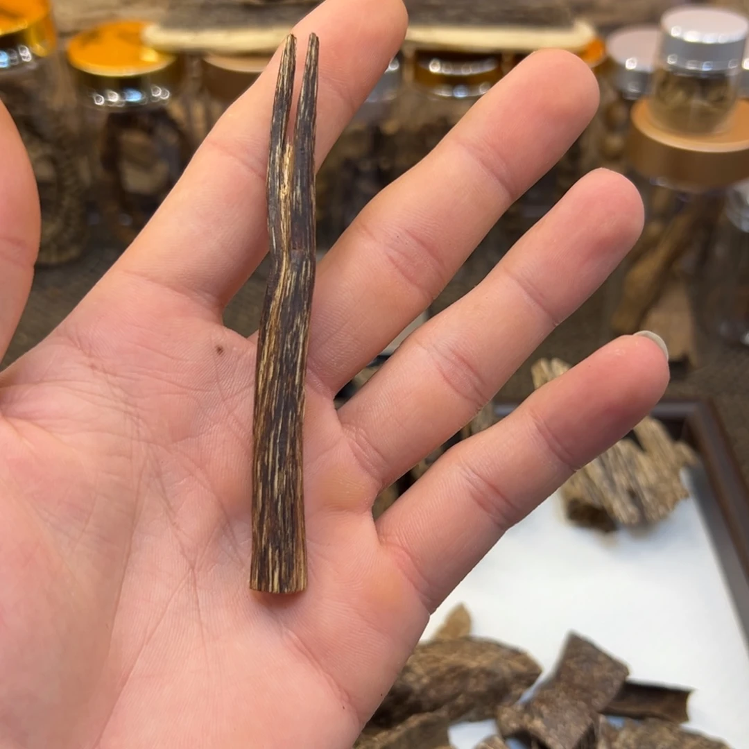 海南天然树心油3.2g