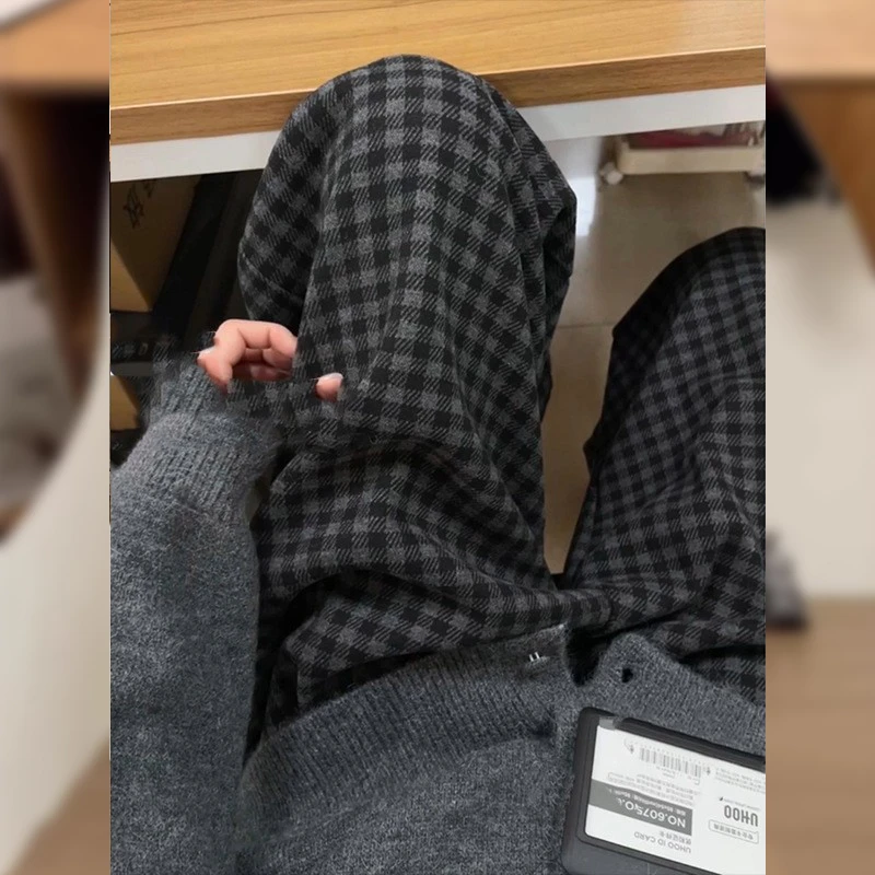 黑灰色格子休闲裤女冬季加绒胖mm大码显瘦宽松慵懒垂感直筒阔腿裤